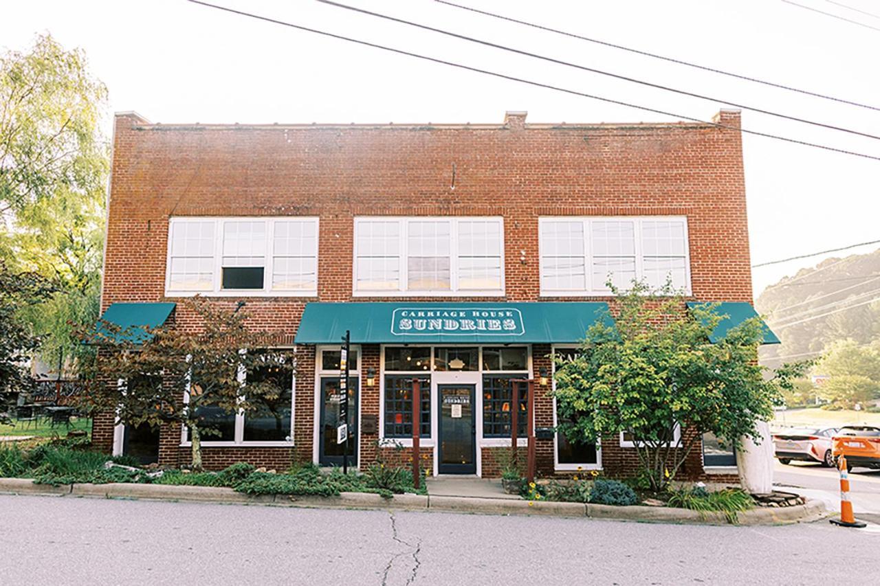 The Nuwray Hotel & Carriage House Burnsville Exterior foto