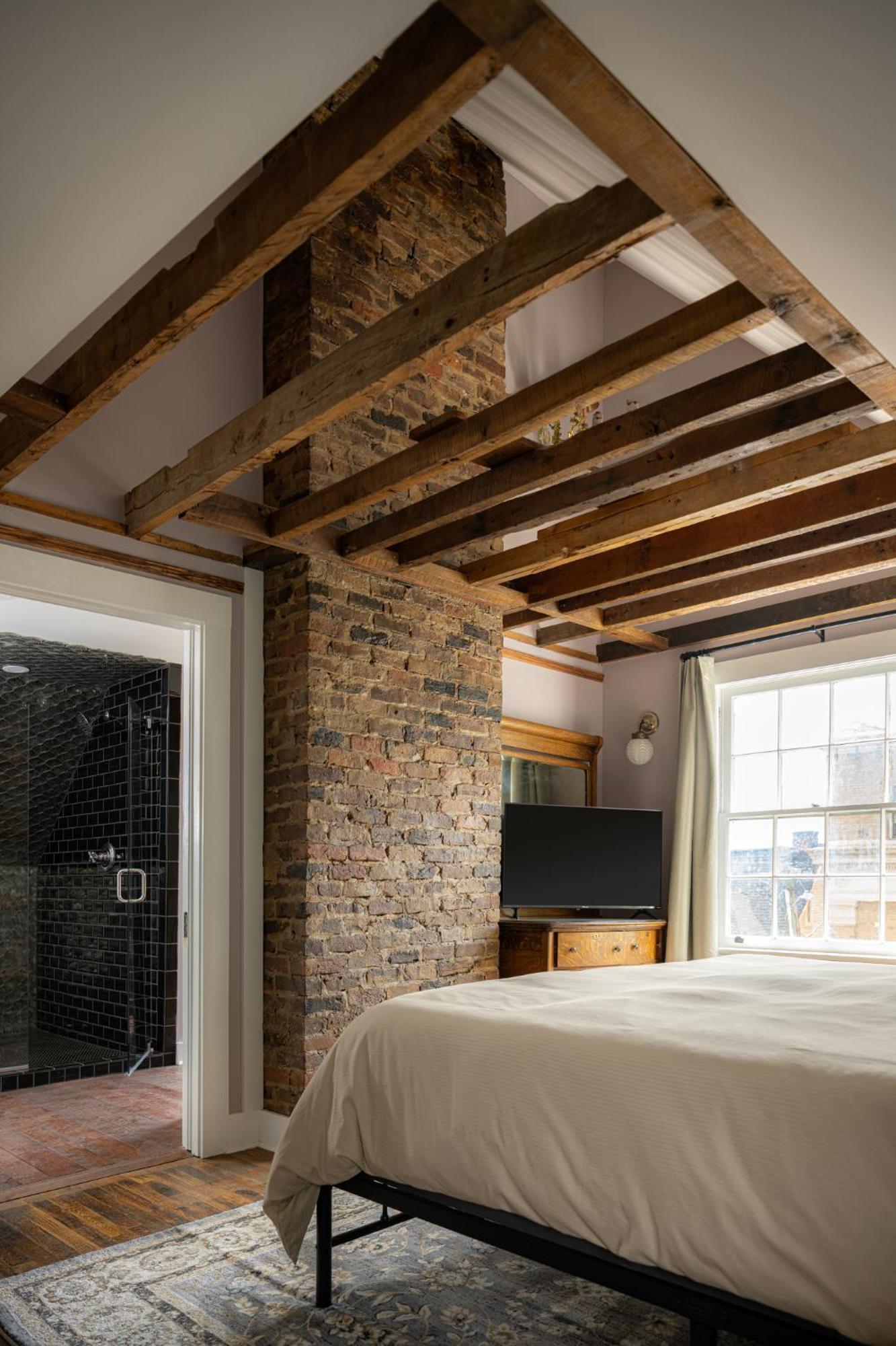 The Nuwray Hotel & Carriage House Burnsville Exterior foto